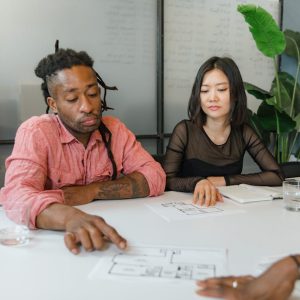 استراتيجيات التخطيط الفعَّالة للموارد البشرية وخطط التوطين والإحلال