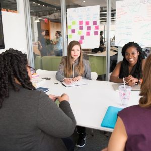 الاستثمار الصناعي والأبعاد البيئية