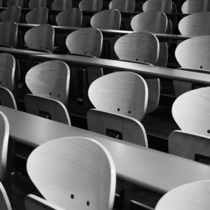 اتخاذ القرارات وحل المشكلات بأسلوب إبداعي