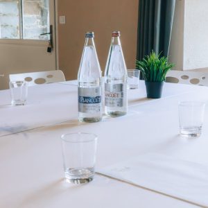 استراتيجيات التجهيز والشراء وإدارة سلاسل التموين والإمداد