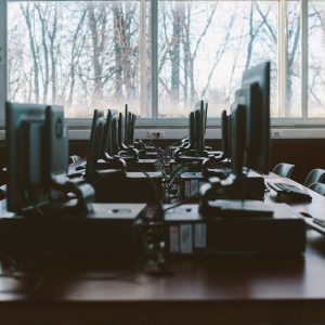 اتخاذ القرارات وحل المشكلات بأسلوب إبداعي