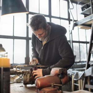 الاتجاهات المعاصرة لإدارة الوظيفة العامة وشؤون الموظفين