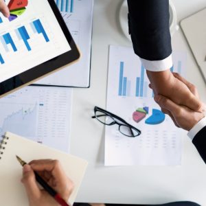 إعداد وتأهيل القيادات الإدارية