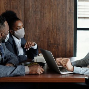 مهارات العمل الجماعي وقيادة فريق العمل بكفاءة