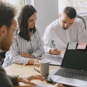 الزراعة الاستراتيجية في المساحات العامة المفتوحة