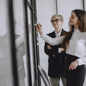 إدارة العمليات ومراكز الاتصال في العمل البلدي