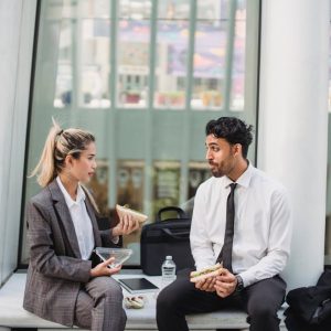 إعداد التقارير وتصميم النماذج باستخدام الحاسب الآلي