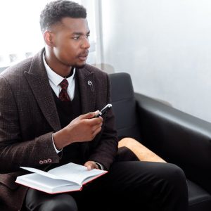 البرنامج المتكامل لإعداد وتأهيل مدير الموارد البشرية المعاصر