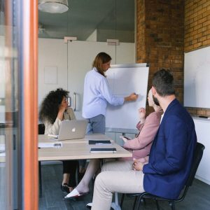 الاتجاهات الحديثة في إدارة المشتريات والمخازن