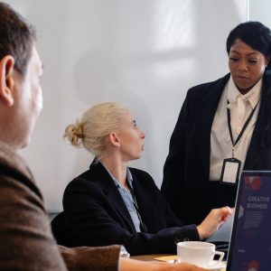 الاتجاهات الحديثة في إدارة المشتريات والمخازن