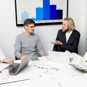 السياسات الحديثة لشؤون الأفراد والعاملين