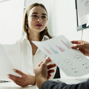 إدارة التغيير وتحسين مناخ العمل في البلديات