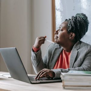 التميّز الإبداعي في الإقناع والاتصال والتفاوض: مثلث التأثير في الآخرين