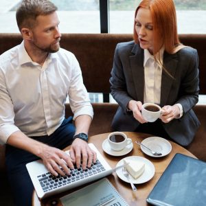 المهارات القيادية لمدير السياحة والضيافة