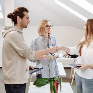 إدارة تطوير المرافق الصحية – التشجير البيئي الأهمية والفوائد