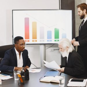 استراتيجيات إدارة الموارد البشرية في القرن الحادي والعشرين