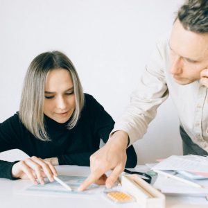 استراتيجيات الجودة في الإنتاج: أدوات وأساليب ضمان الجودة