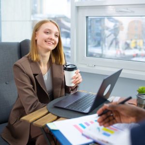 فن البيع الإلكتروني