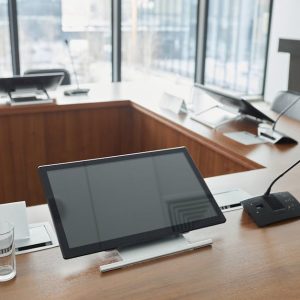 تطوير المهارات وتعزيز الكفاءات المهنية