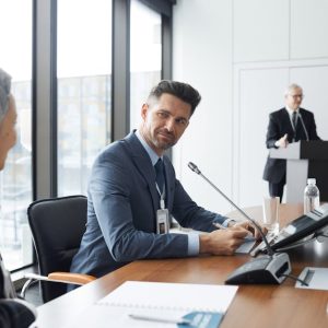 المعايير الحديثة لسياسات وإجراءات شؤون الموظفين والتطوير الإداري والتدريب