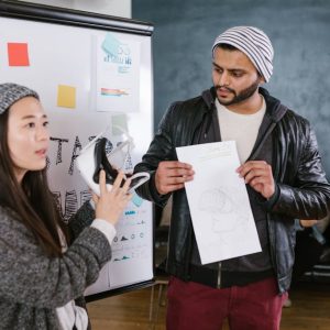 اتخاذ القرارات وحل المشكلات بأسلوب إبداعي