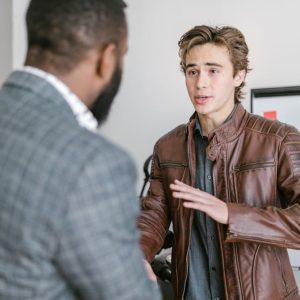 التجارة الإلكترونية: المفهوم والممارسة