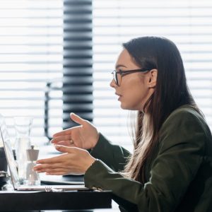 الإبداع والتميّز في إدارة التدريب وشؤون الموظفين