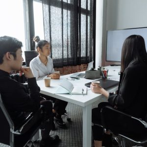 التسويق للمزادات العقارية