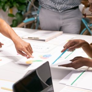 الذكاء العاطفي وإدارة العلاقات