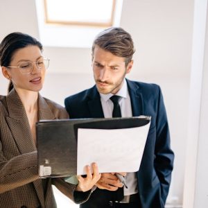 تنمية مهارات مدراء المكاتب التنفيذيين