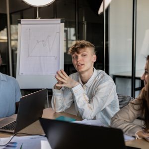 Operations management and call centers in municipal work