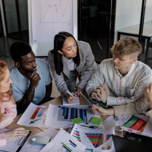 إدارة التغيير وتحسين مناخ العمل في البلديات