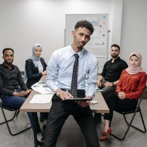 إدارة وتطوير خدمات المراجعين في البلديات