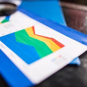 الاتجاهات الحديثة في المناقصات وأساليب تقييم العروض وإعداد عقودها