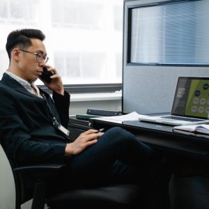 الإنترنت وعصر العولمة