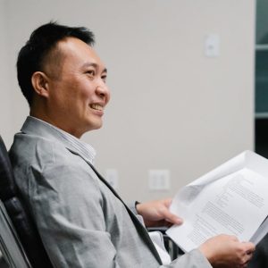 فن الخطابة والعرض والإلقاء