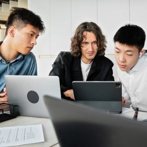 مهارات تقوية الذاكرة وتنمية الذات والذكاء العاطفي والوجداني