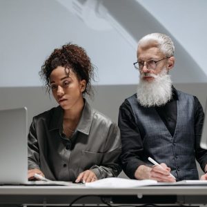 البروتوكول والإتيكيت الدولي والدبلوماسي