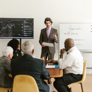 المهارات المتقدمة في مكافحة الحرائق وعمليات الإنقاذ