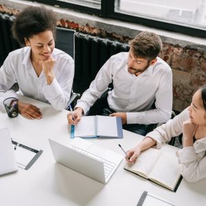 إستراتيجية إدارة الأزمات والكوارث