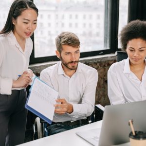 مهارات الذكاء الاجتماعي للمنظمين والمرشدين السياحيين