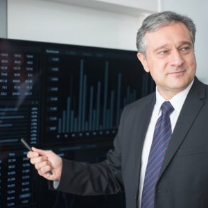 استراتيجيات التخطيط الفعَّالة للموارد البشرية وخطط التوطين والإحلال