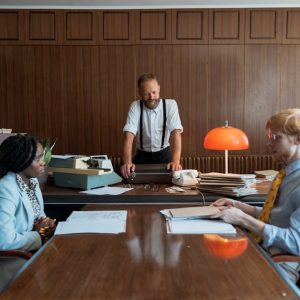 قياس وتحسين الكفاءة الإنتاجية في الصناعة