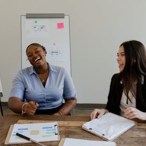 البرنامج المتكامل في إدارة علاقات العملاء (CRM)